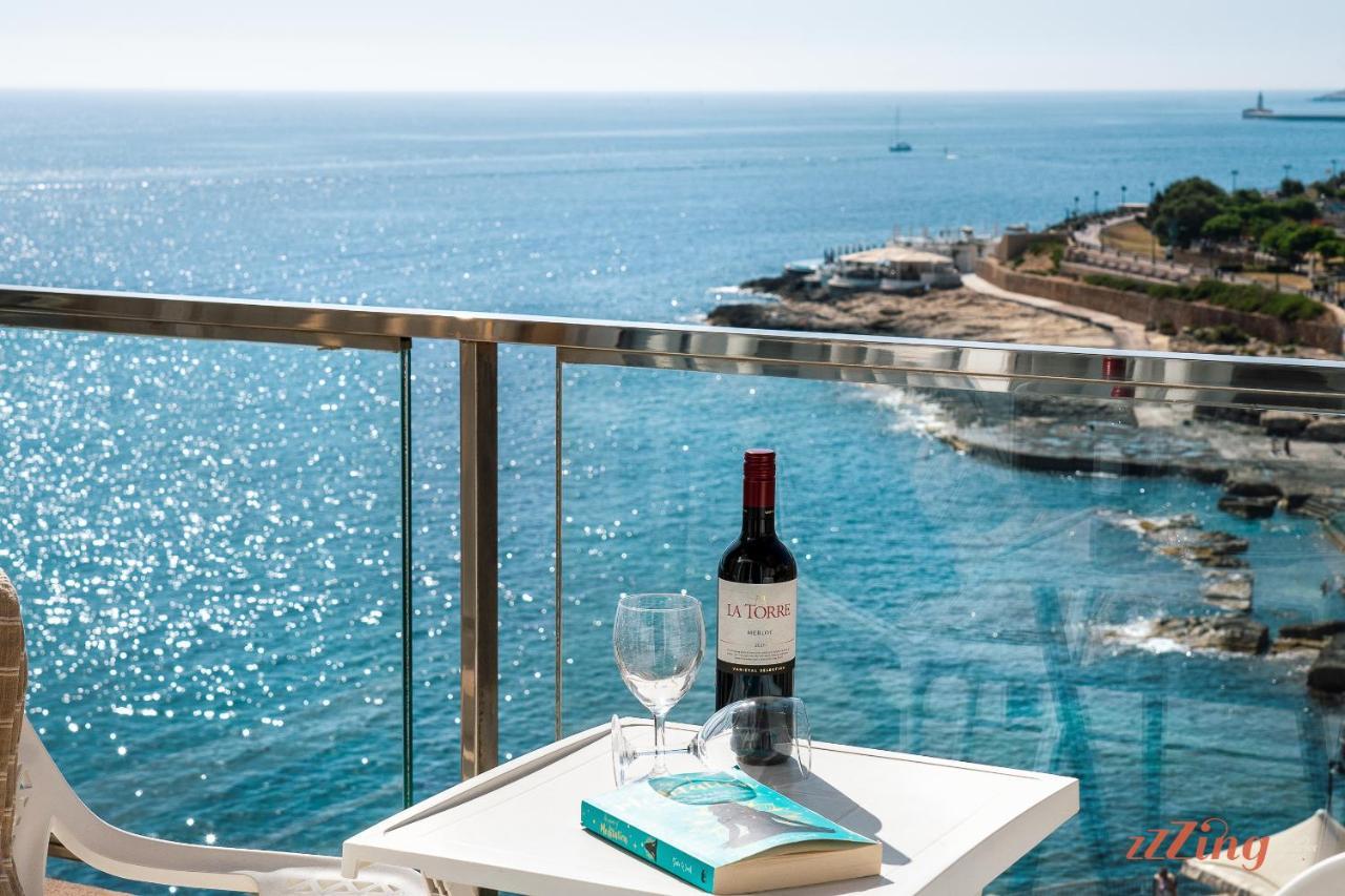Scenic Seafront Duplex Apartment In Sliema Exterior foto